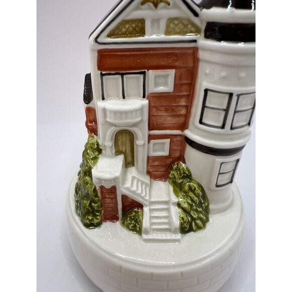 Vtg Otagiri San Francisco House Music Box, plays, I Left My Heart In San Francis - Picture 2 of 7